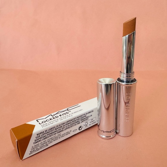 Indulgent MAC Locked Kiss 24-Hour Lipstick - Picture 1 of 3
